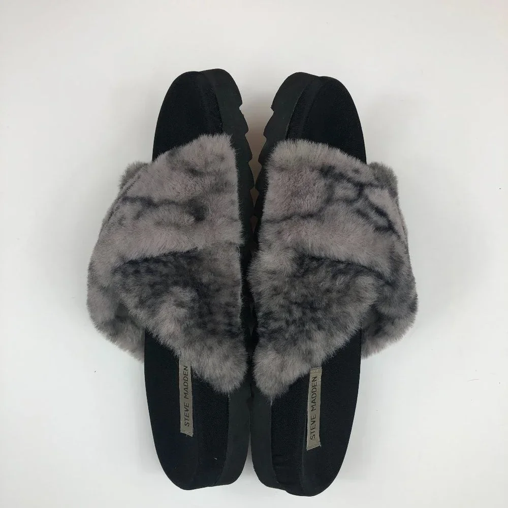 Steve Madden Amari Cozy Faux Fur Comfort Insole Footbed Sandals Fairycore